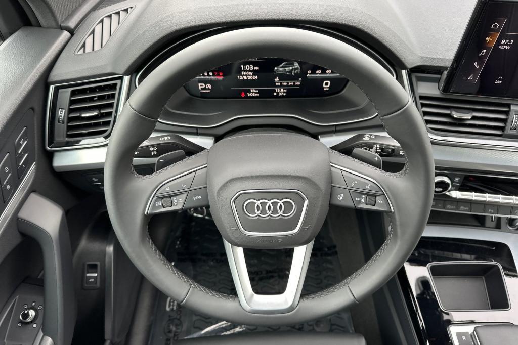 new 2025 Audi Q5 car, priced at $50,150