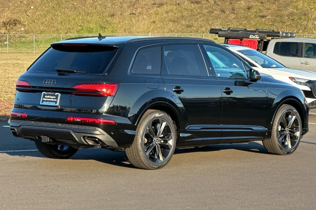 new 2025 Audi Q7 car, priced at $84,440