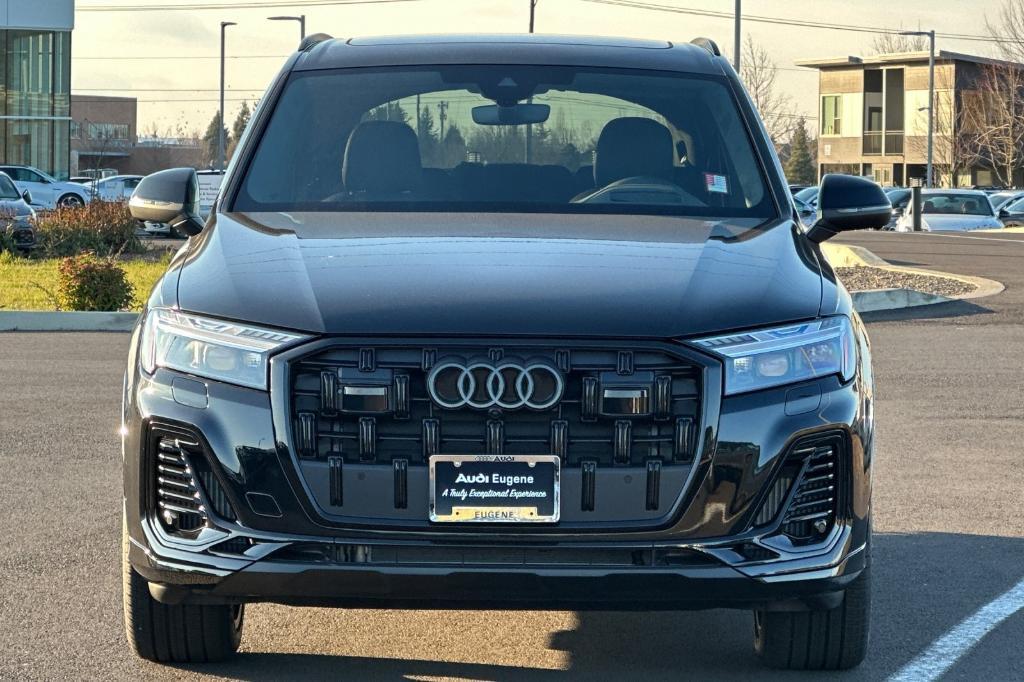 new 2025 Audi Q7 car, priced at $84,440