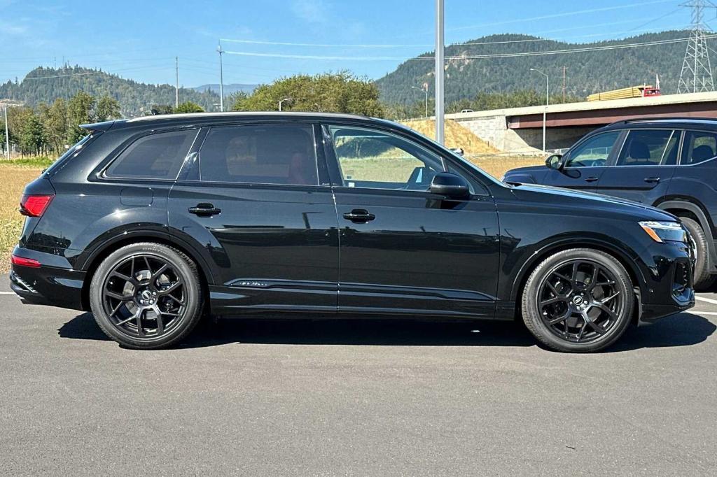 new 2025 Audi SQ7 car, priced at $102,120