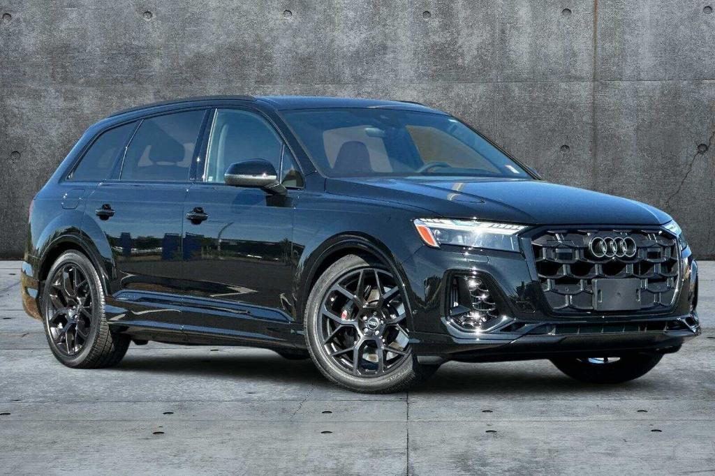 new 2025 Audi SQ7 car, priced at $102,120