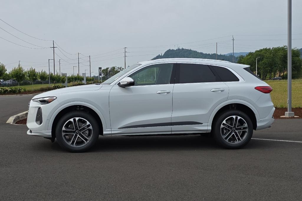 new 2025 Audi Q5 car, priced at $55,100