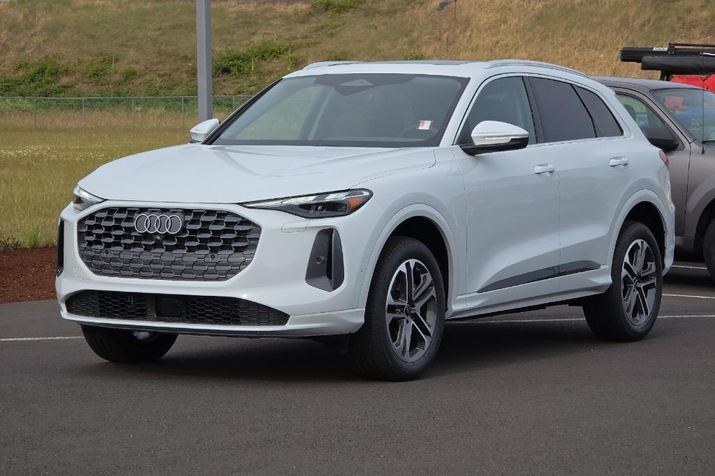new 2025 Audi Q5 car, priced at $55,100