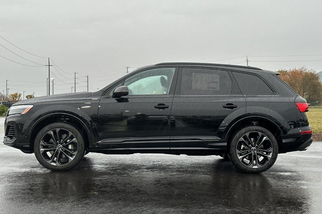 new 2025 Audi Q7 car, priced at $72,840