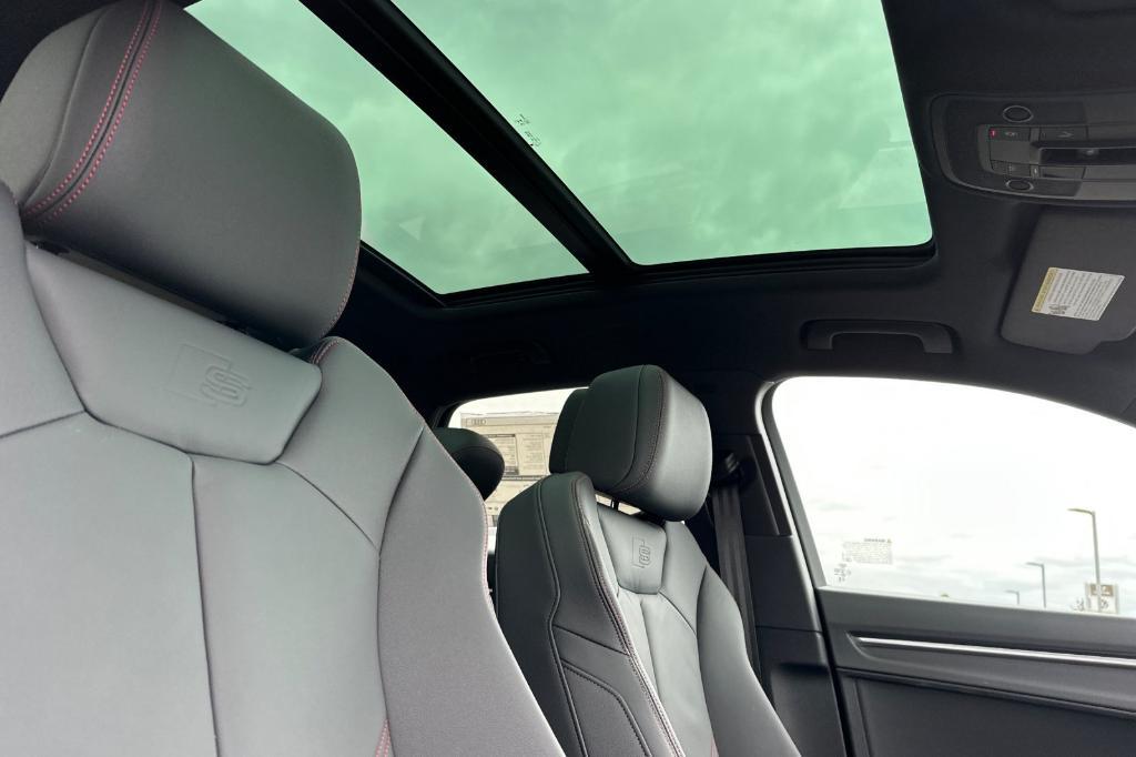 new 2025 Audi Q3 car, priced at $48,785