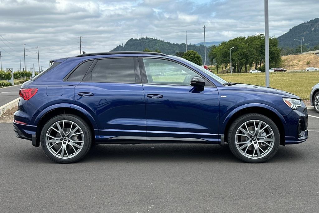 new 2025 Audi Q3 car, priced at $48,785