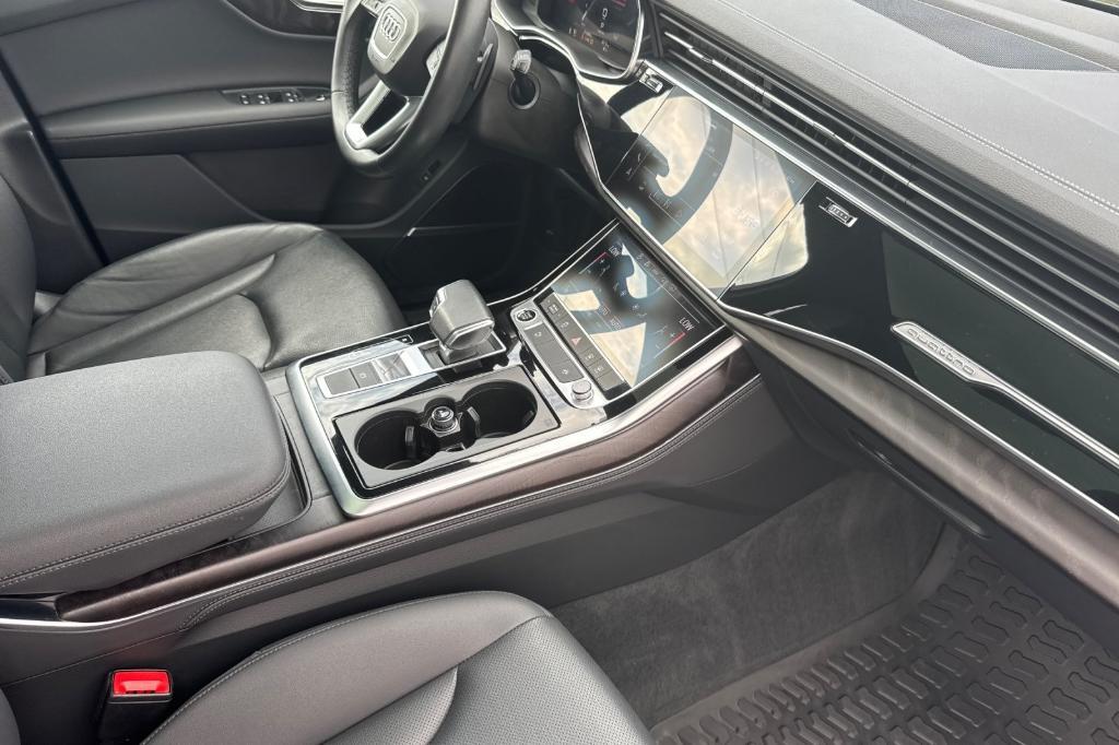 used 2023 Audi Q7 car, priced at $41,999