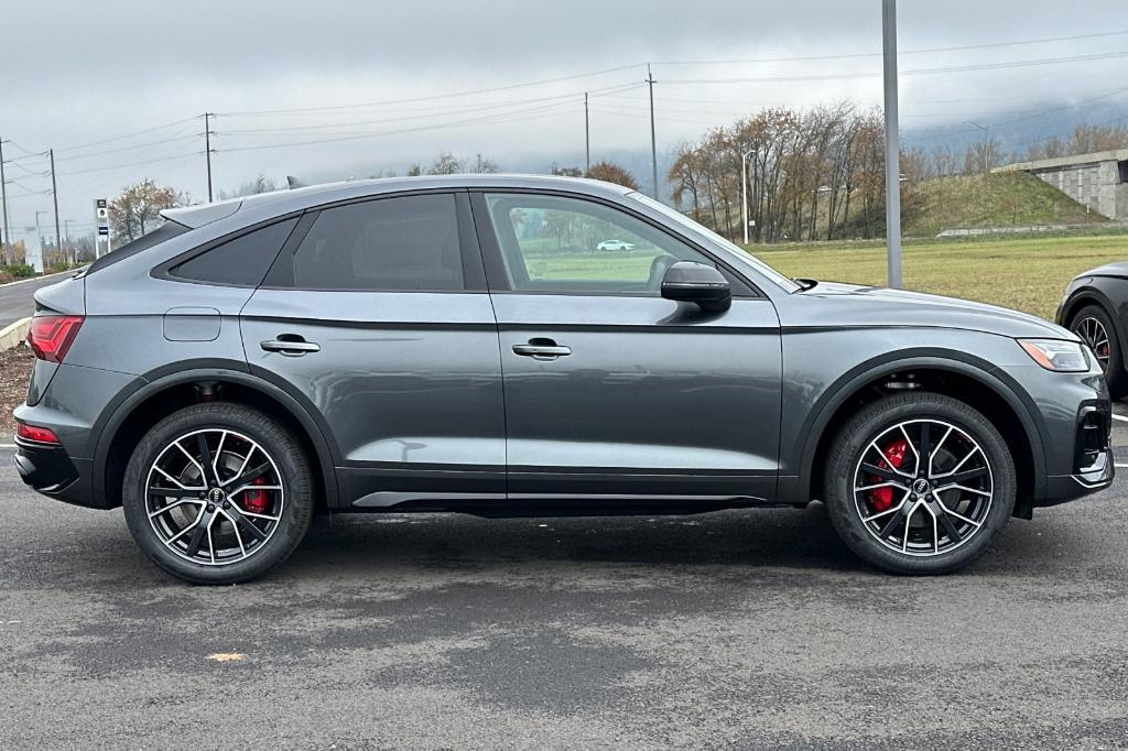 new 2025 Audi SQ5 car, priced at $69,015