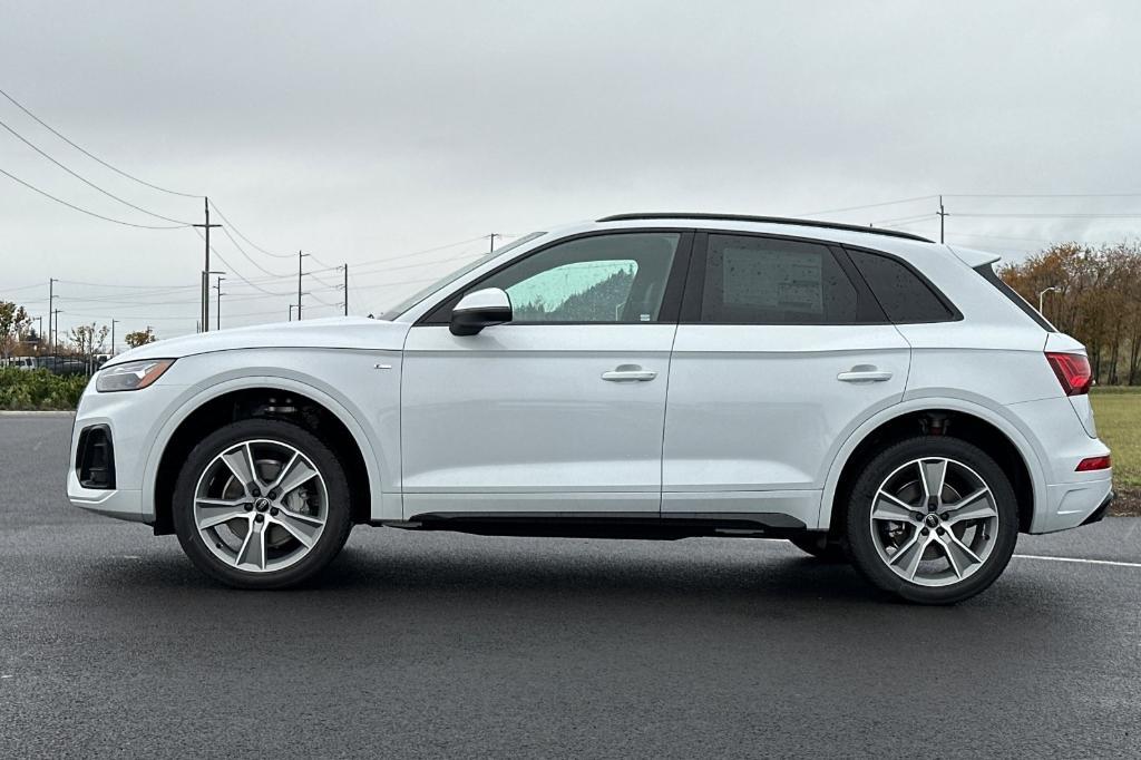 new 2025 Audi Q5 car, priced at $50,150