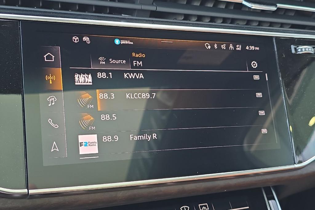 new 2025 Audi Q7 car, priced at $85,900