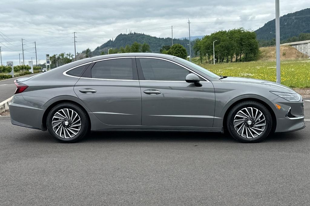 used 2020 Hyundai Sonata Hybrid car, priced at $21,777