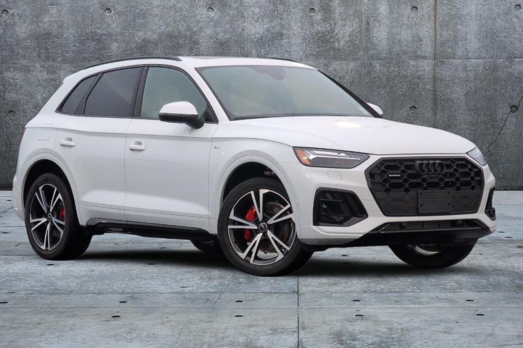 new 2025 Audi Q5 car, priced at $59,900