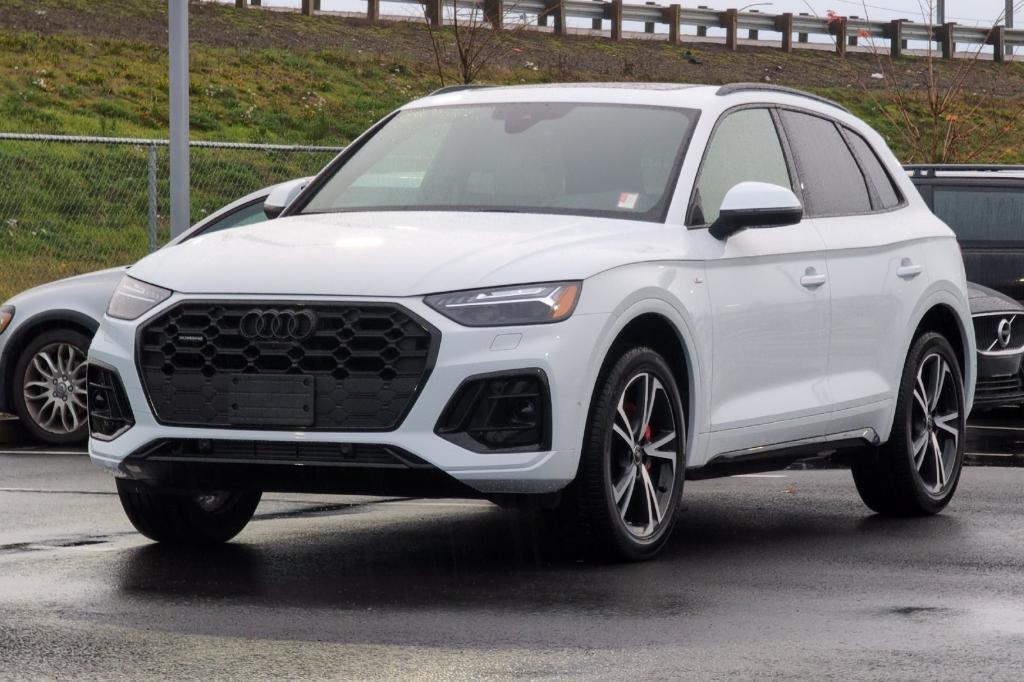 new 2025 Audi Q5 car, priced at $59,900