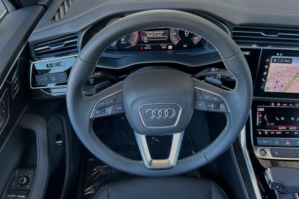 new 2025 Audi Q7 car, priced at $71,520