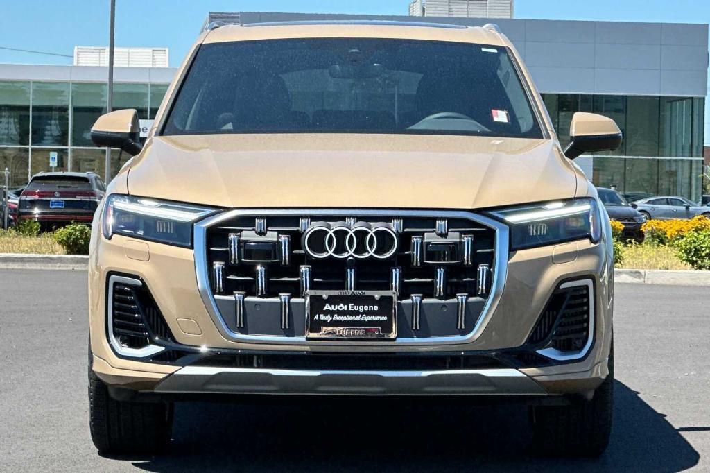 new 2025 Audi Q7 car, priced at $71,520