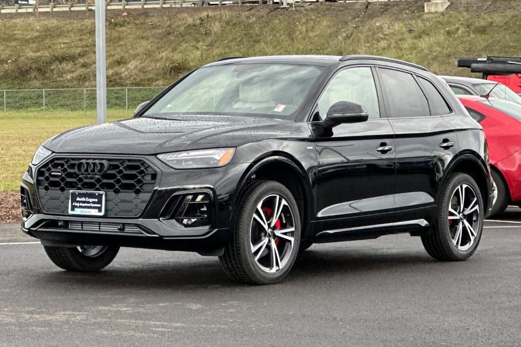 new 2025 Audi Q5 car, priced at $59,900