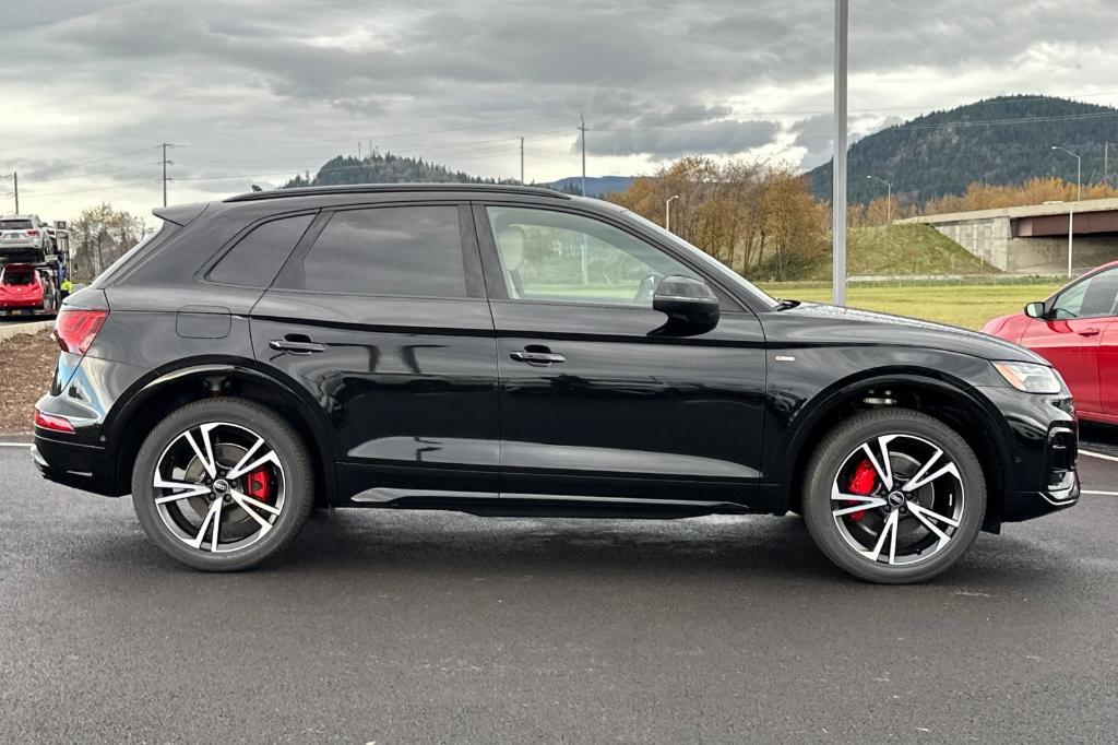 new 2025 Audi Q5 car, priced at $59,900