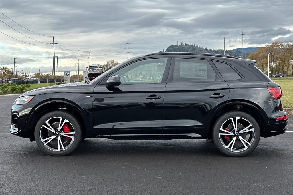 new 2025 Audi Q5 car, priced at $59,900