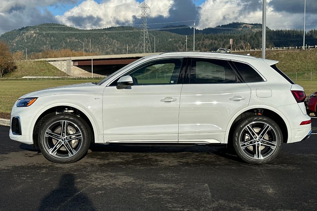 new 2025 Audi Q5 car, priced at $63,985