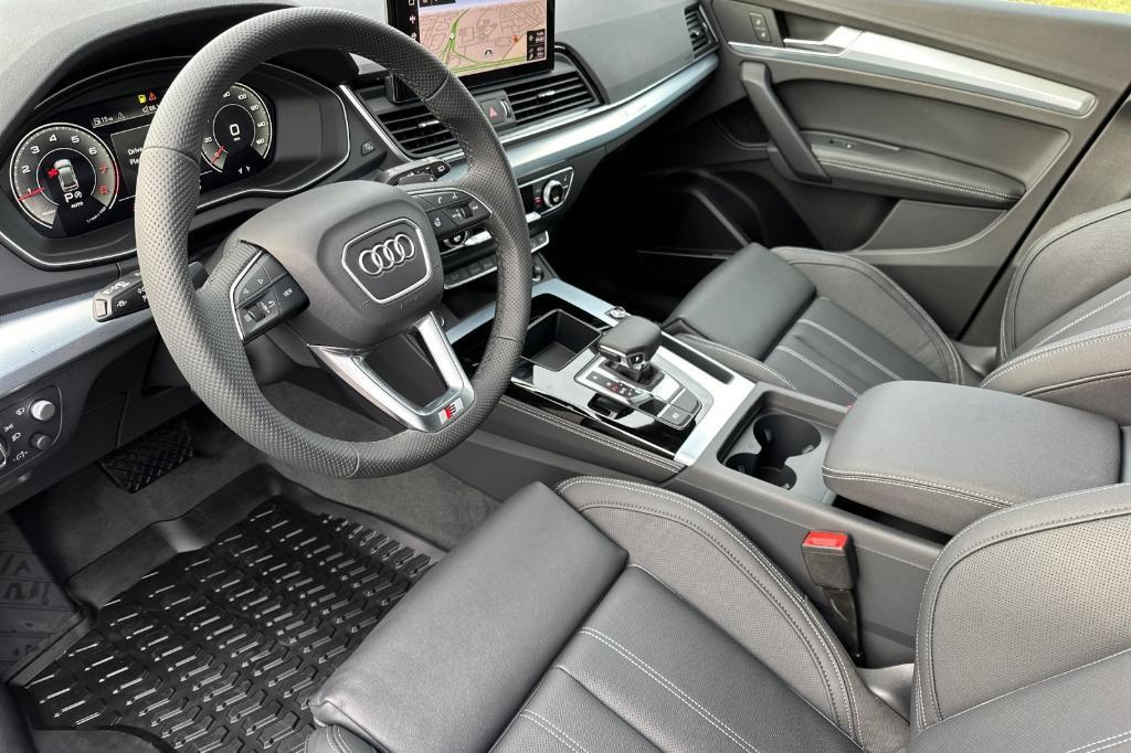 new 2025 Audi Q5 car, priced at $58,950