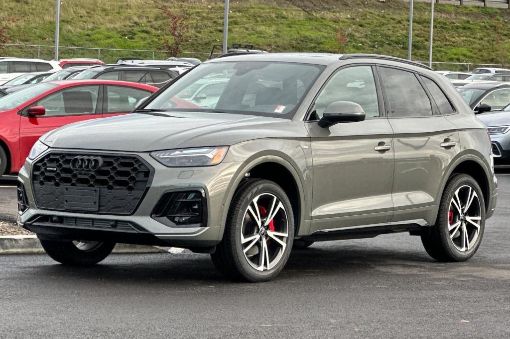 new 2025 Audi Q5 car, priced at $58,950