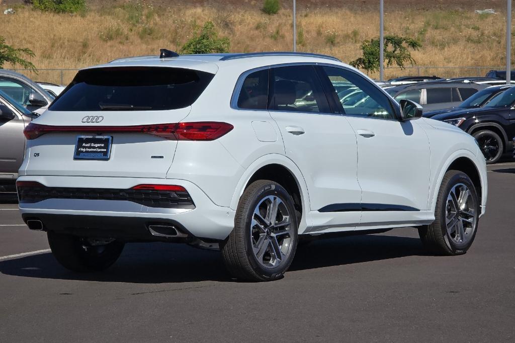 new 2025 Audi Q5 car, priced at $55,190