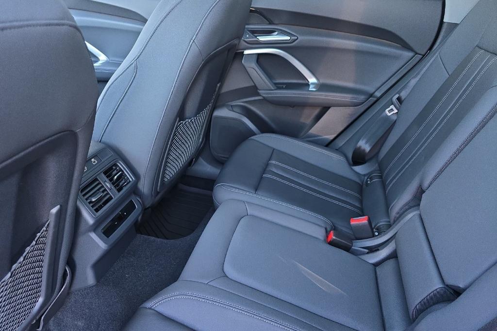 new 2025 Audi Q5 car, priced at $55,190