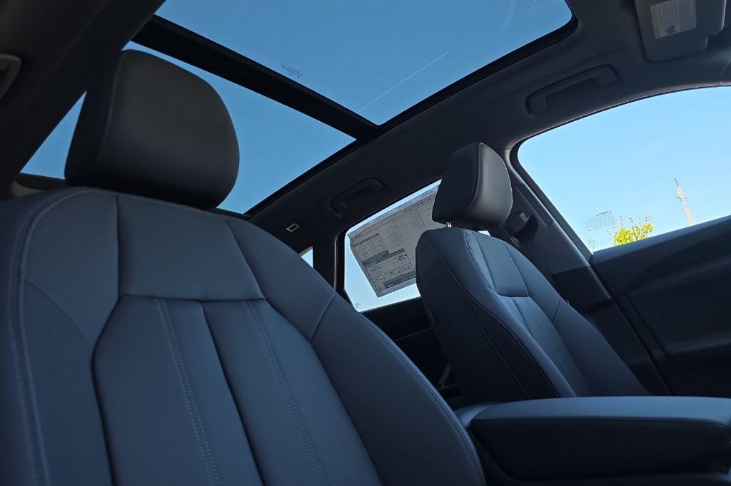 new 2025 Audi Q5 car, priced at $55,190