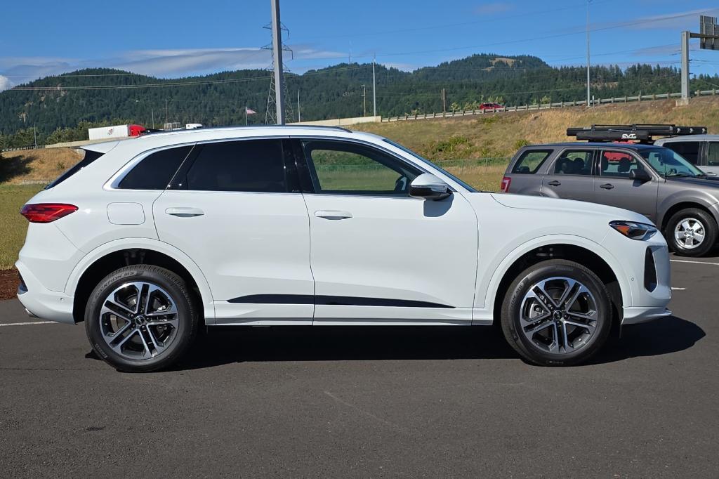 new 2025 Audi Q5 car, priced at $55,190