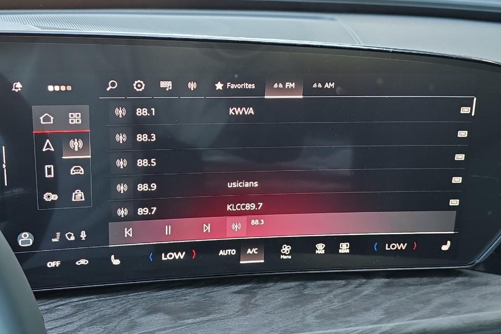 new 2025 Audi Q5 car, priced at $55,190
