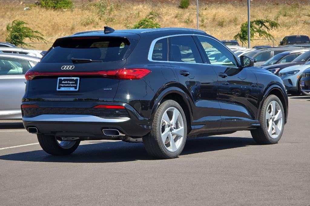 new 2025 Audi Q5 car, priced at $61,250