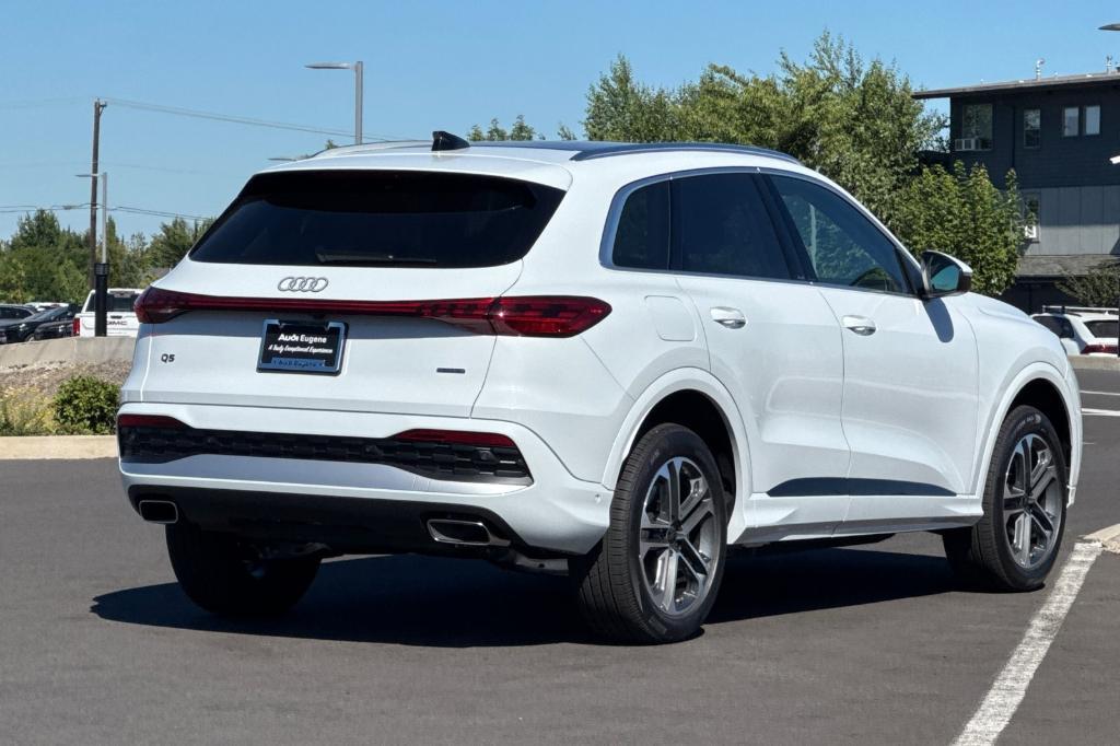 new 2025 Audi Q5 car, priced at $55,190