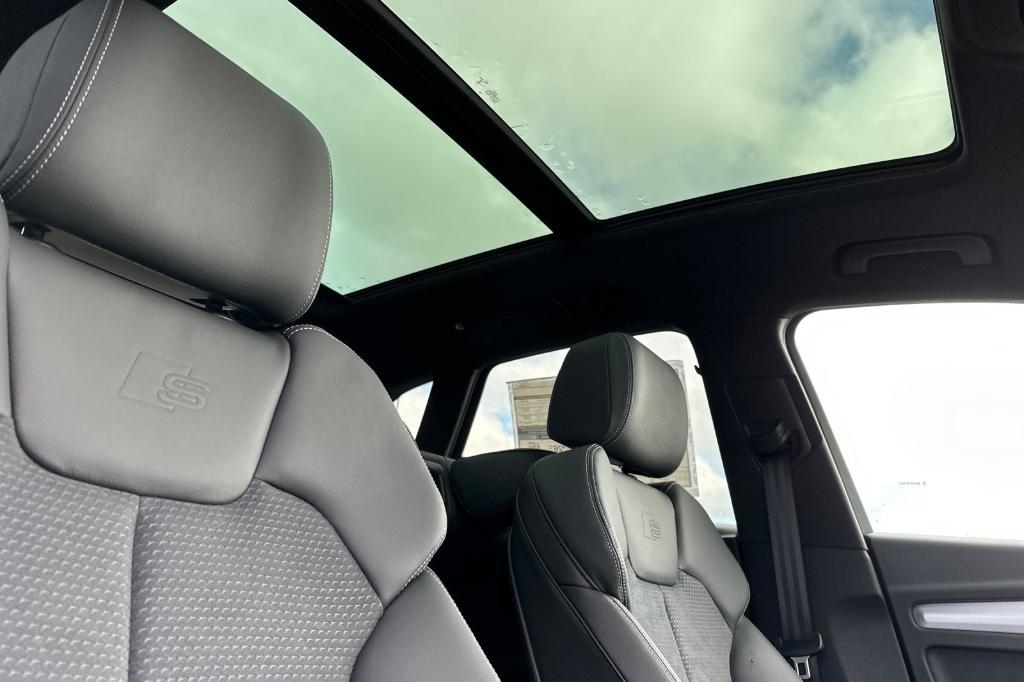 new 2025 Audi Q5 car, priced at $67,550