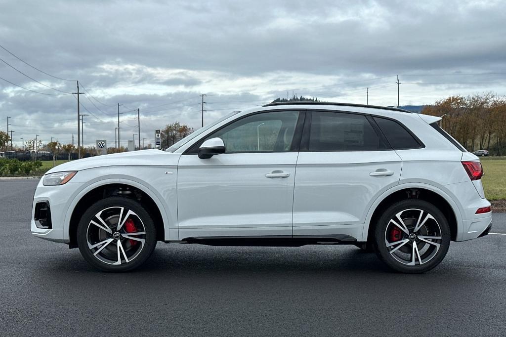 new 2025 Audi Q5 car, priced at $55,750