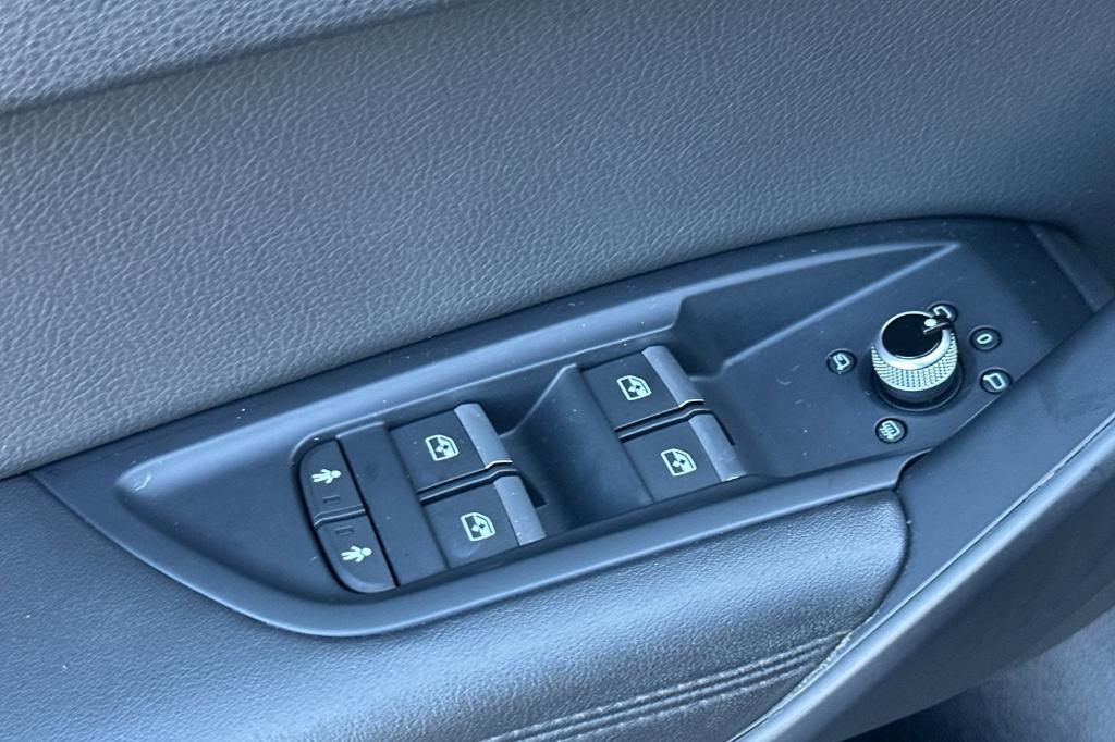 used 2019 Audi Q5 car, priced at $22,029