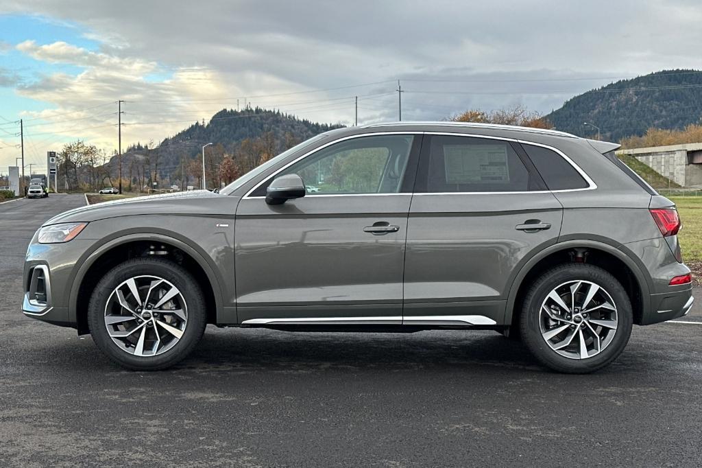 new 2025 Audi Q5 car, priced at $48,150