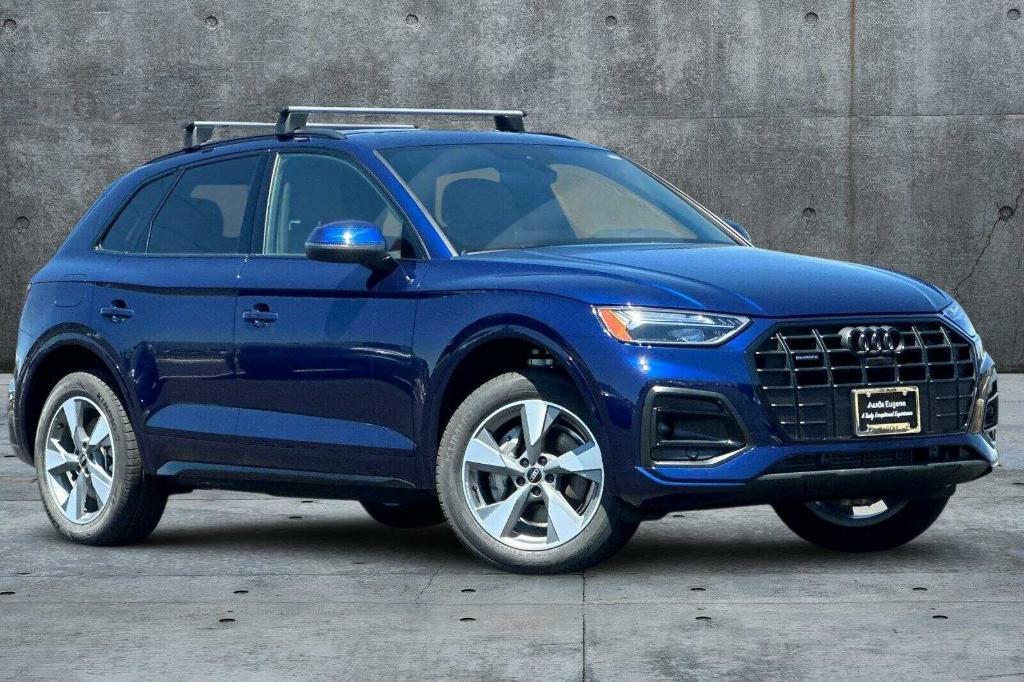 new 2024 Audi Q5 car, priced at $50,590