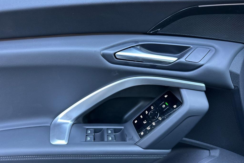 new 2025 Audi Q5 car, priced at $57,505