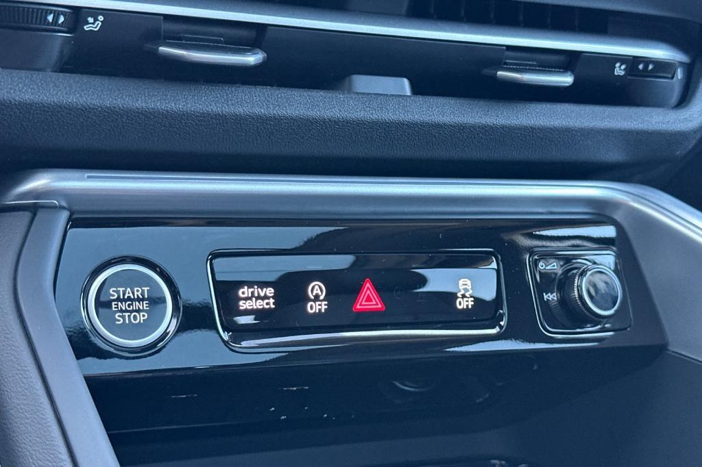 new 2025 Audi Q5 car, priced at $57,505