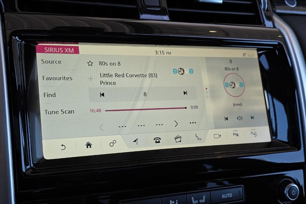 used 2020 Land Rover Discovery car, priced at $23,758