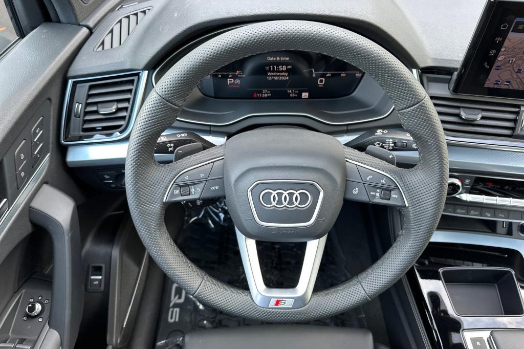 new 2025 Audi Q5 car, priced at $59,450