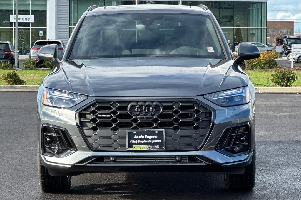 new 2025 Audi Q5 car, priced at $59,450