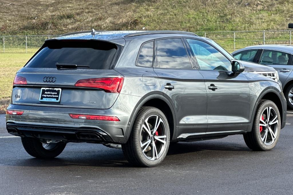 new 2025 Audi Q5 car, priced at $59,450