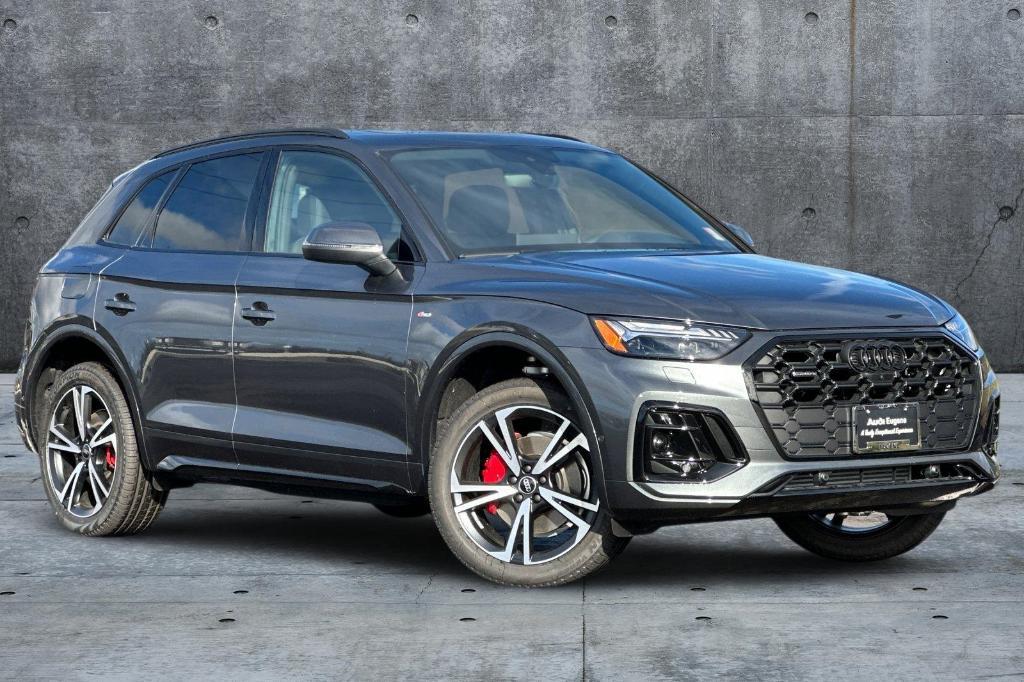 new 2025 Audi Q5 car, priced at $59,450