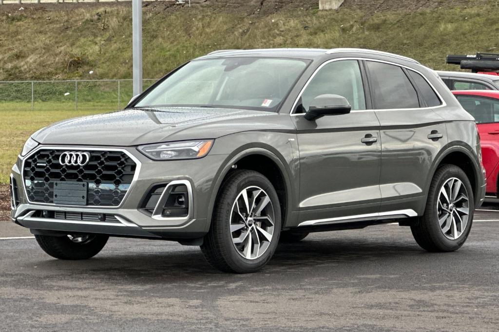 used 2025 Audi Q5 car, priced at $42,999