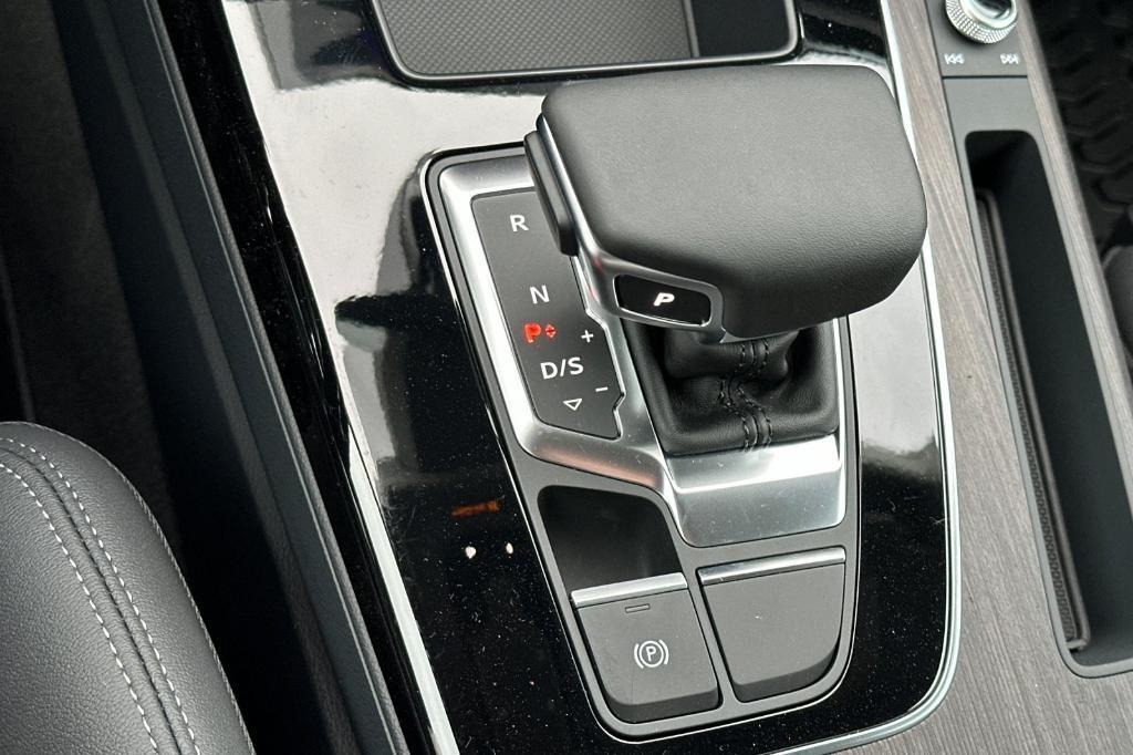 used 2025 Audi Q5 car, priced at $42,999
