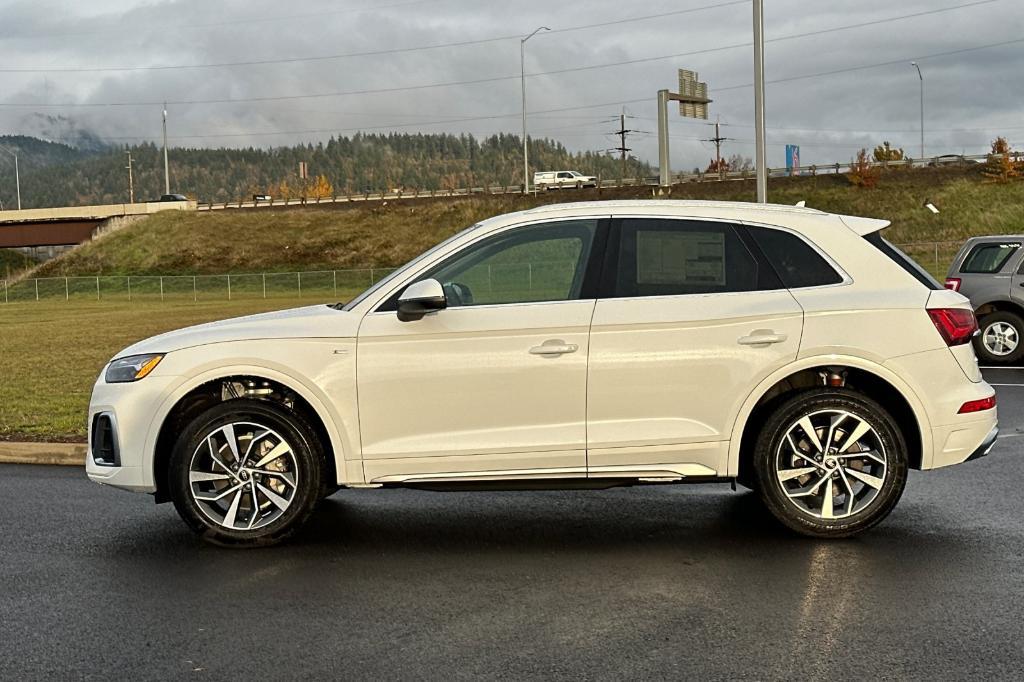 new 2025 Audi Q5 car, priced at $48,150