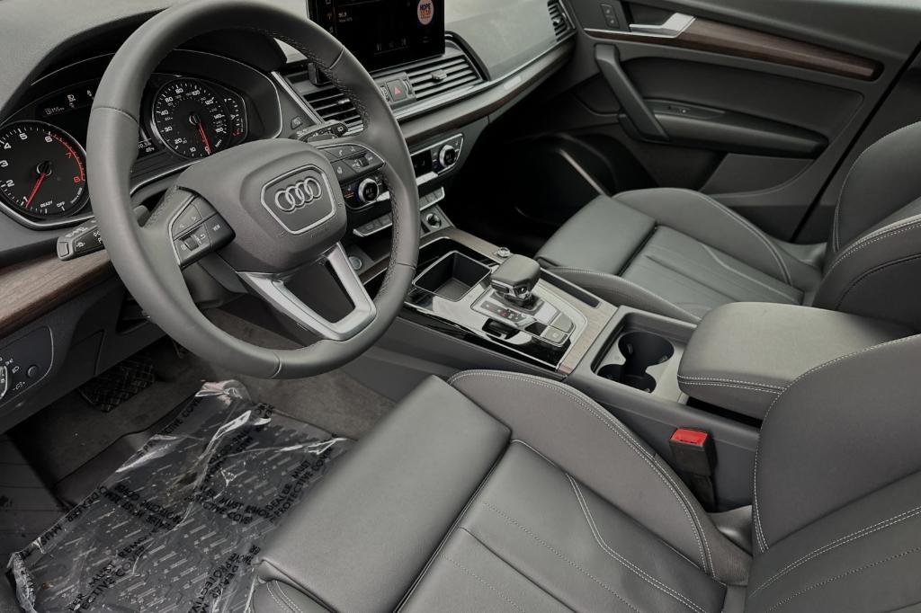 new 2025 Audi Q5 car, priced at $48,150