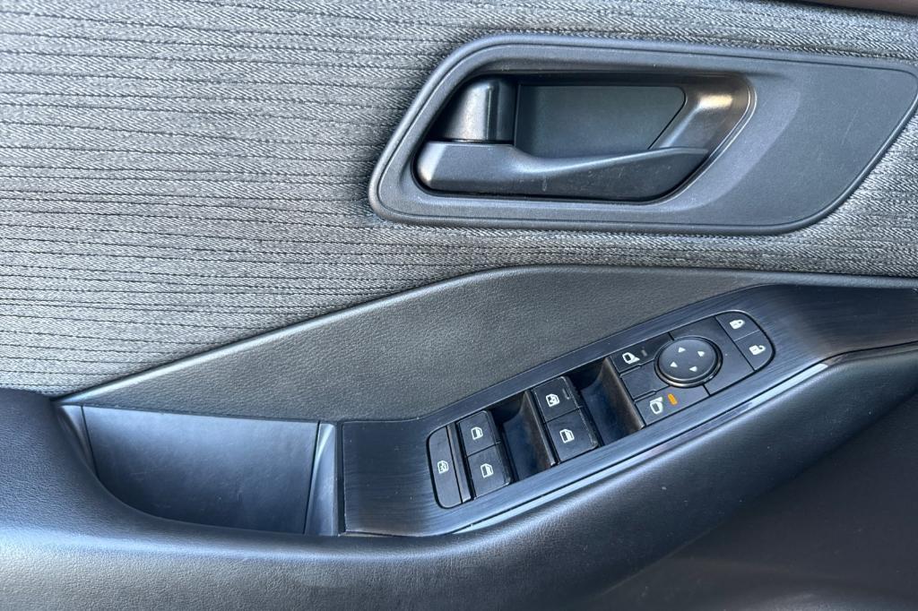 used 2023 Nissan Rogue car, priced at $16,999