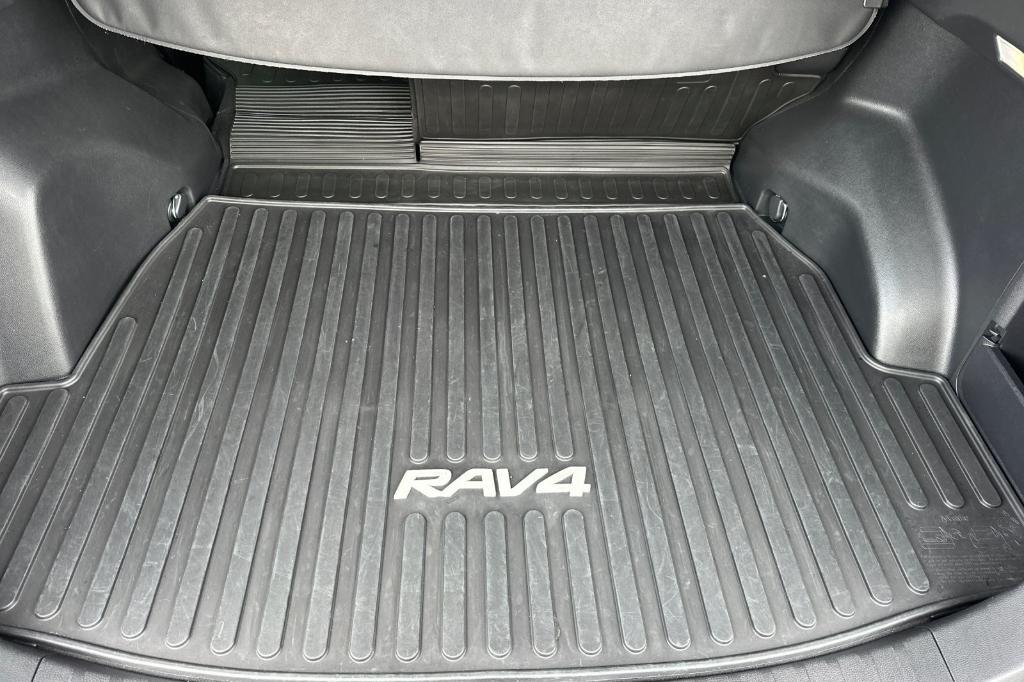 used 2022 Toyota RAV4 Hybrid car, priced at $28,819